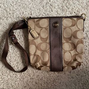 Coach large crossbody brown